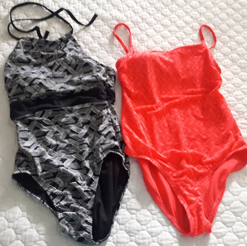 Time & Tru Catalina Small Onepiece Swimsuits Women